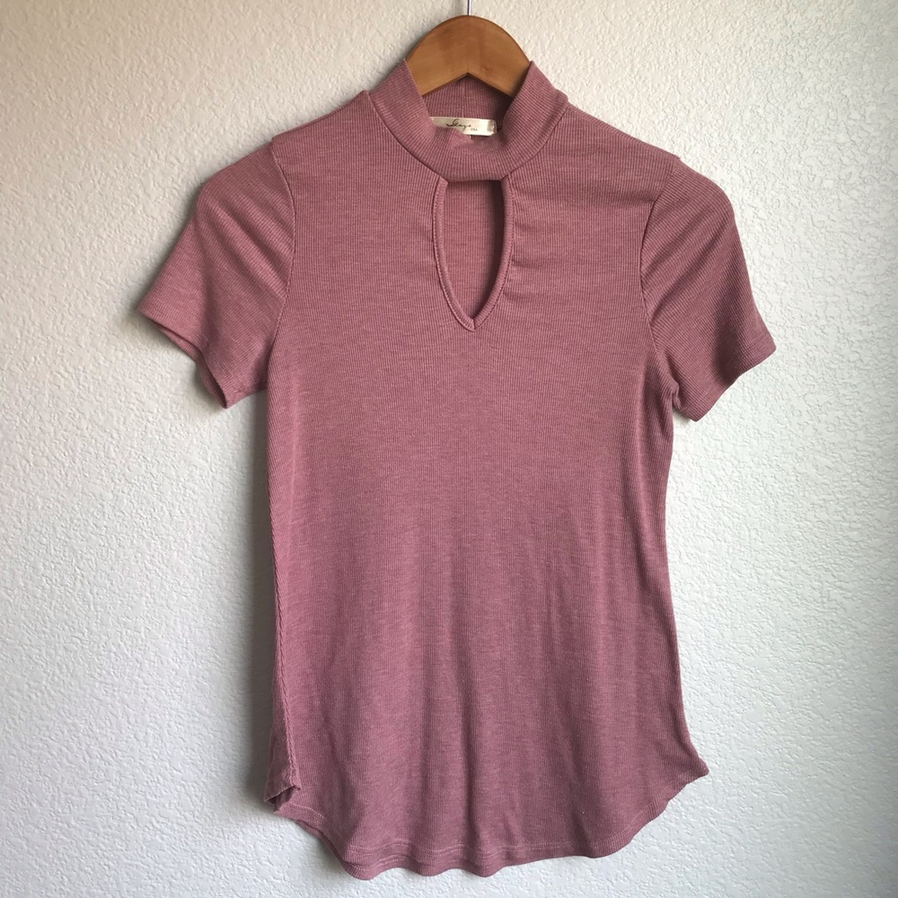 Dusty Rose Choker Neck Ribbed shirt 🌹